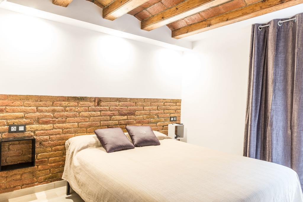 Radas Barcelona Bagian luar foto